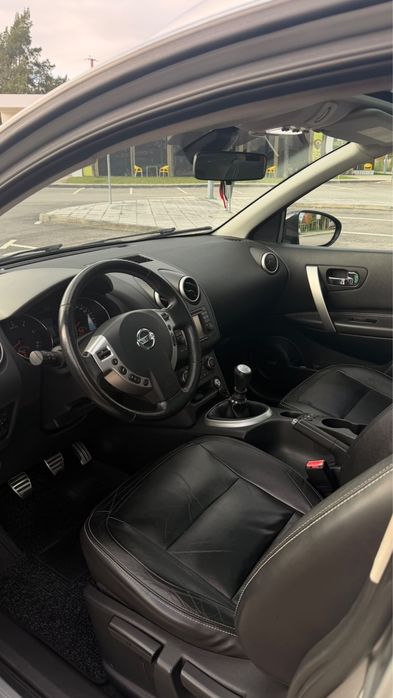 Nissan Qashqai NJ10