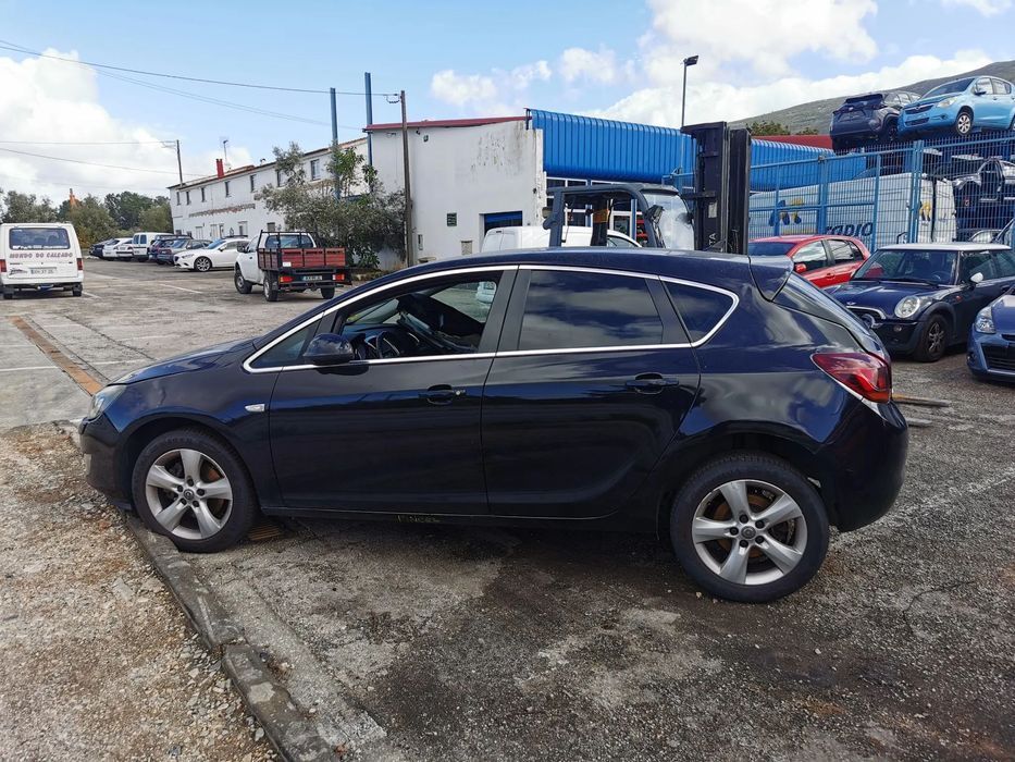 Peças Opel Astra J do ano 2010 - 2.0 Diesel
