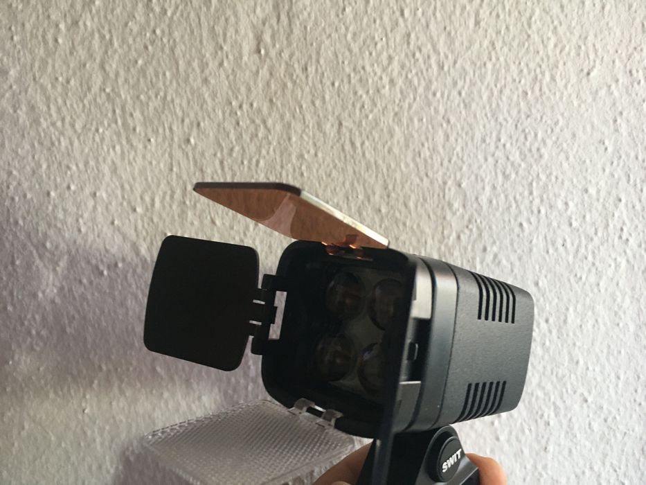 Projector Led SWIT - S 2000