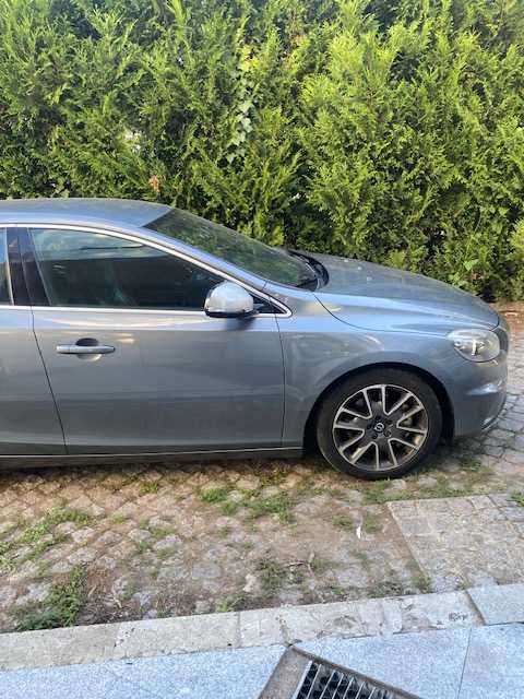 VOLVO V40 D4 1969cc 190 HP DIESEL ANO 2015 VENDO TODAS AS PEÇAS