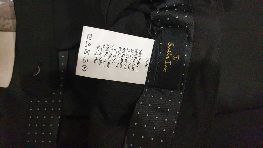 Fato Slim Fit Suits Inc., Size 38 – Used Three Times64564069268227122