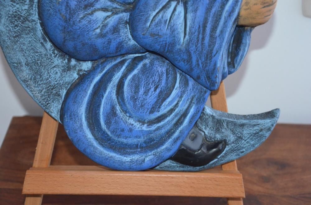 Relógio Bruxa na Lua – Material: Pó de Pedra