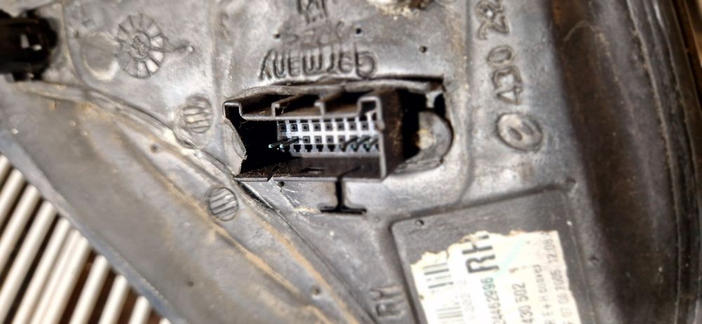 Lusterko Prawe Astra H III Z157 5PIN