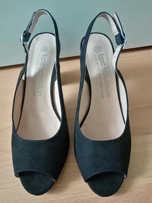Nowe pantofle, czółenka. sandały damskie. rozmiar 38