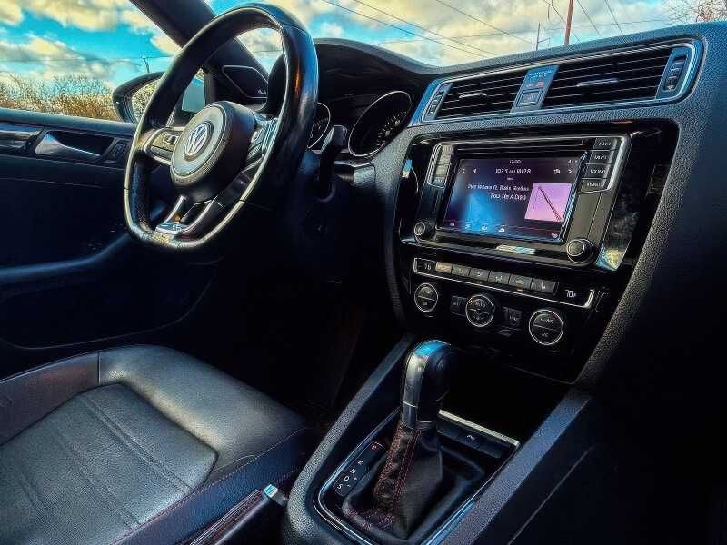 2016 Volkswagen Jetta 2.0T GLI SEL
