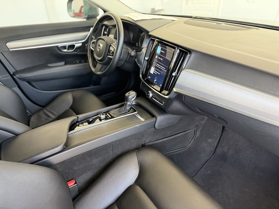 Продам Volvo v90