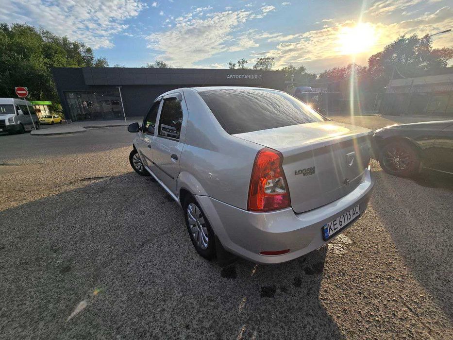 Dacia Logan 1.6л 2008 Газ/бенз