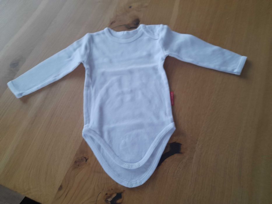 Body snieznobiale 68