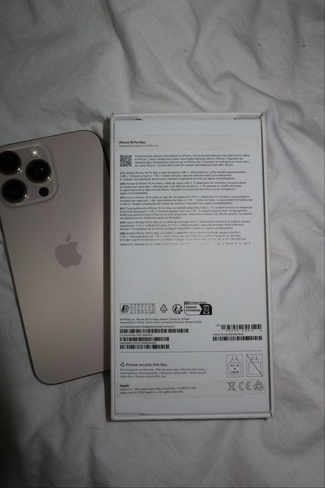 iPhone 16 Pro Max 256GB Desert Titanium nano‑SIM / eSIM