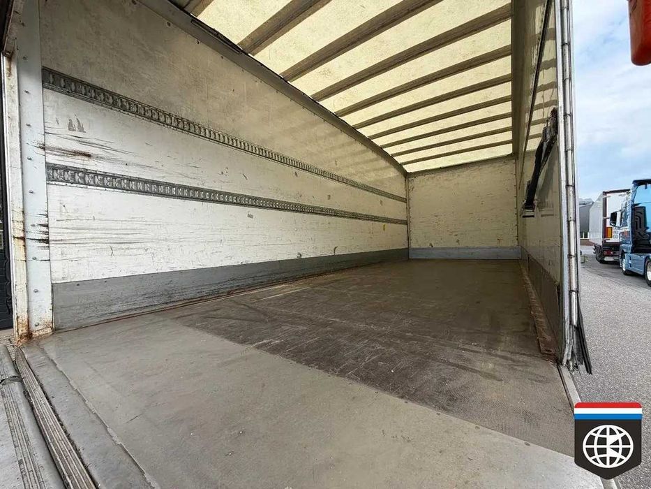 vendo caixa contentor isotermica e plataforma elevatória dholandia