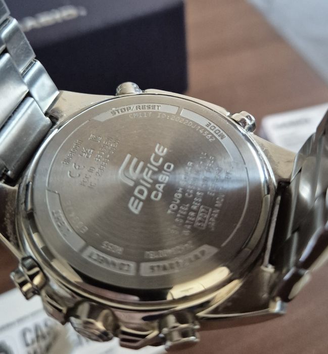 Zegarek  Casio edifice ecb950