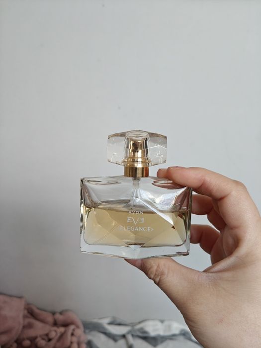 Sprzedam perfumy Avon EVE elegance