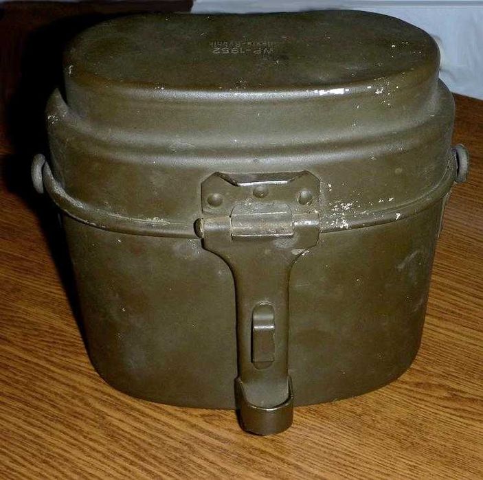 Menażka wojskowa z PRL WP 1952 Silesia Rybnik mat. 100% ALU