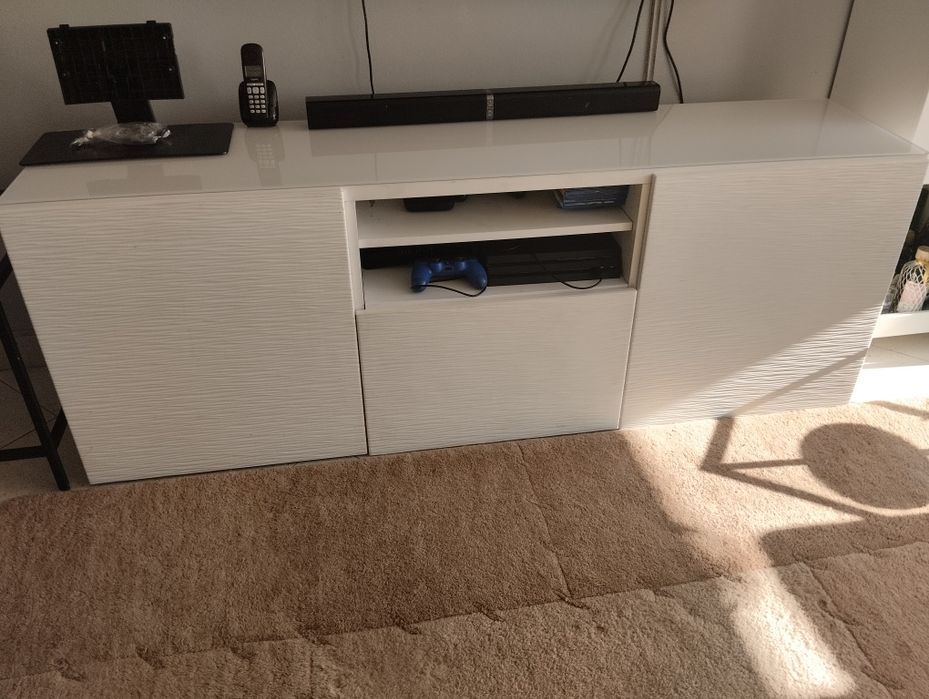 Móvel sala em muito bom estado. Ikea