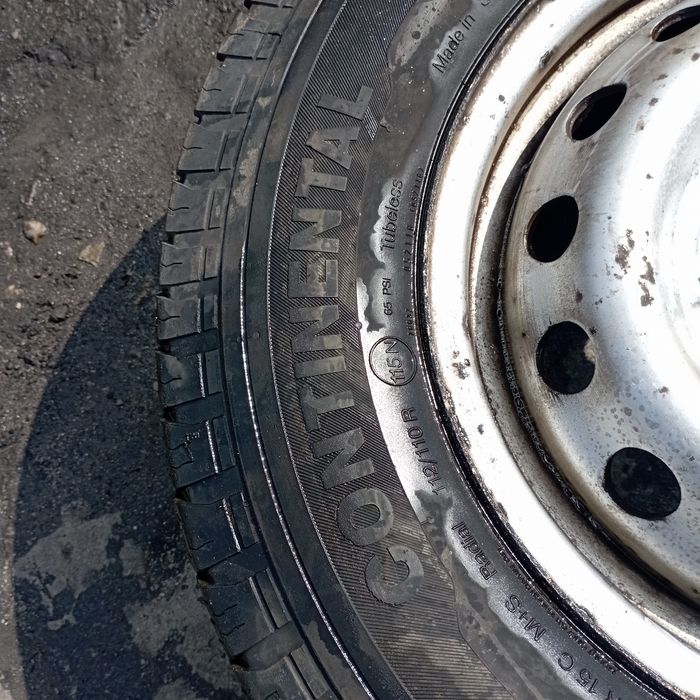 Колеса в зборі sprinter Lt 96-06 диски 5/130/15 шини 225/70/15 Contine