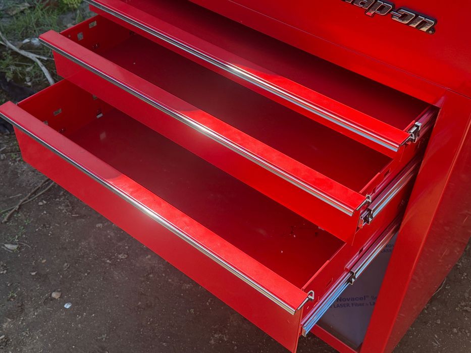 Novo Carrinho de ferramentas Snap-on de 81 cm com três gavetas - KRSC323