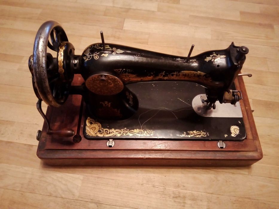 Машинка Зингер бу