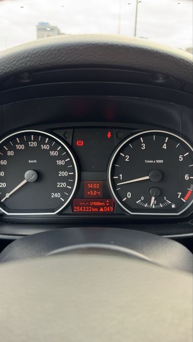 BMW Serii 1 (E81) z 2007 r 116i