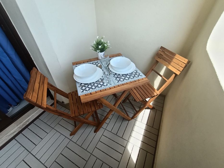 Apartamento T0 remodelado e mobilado