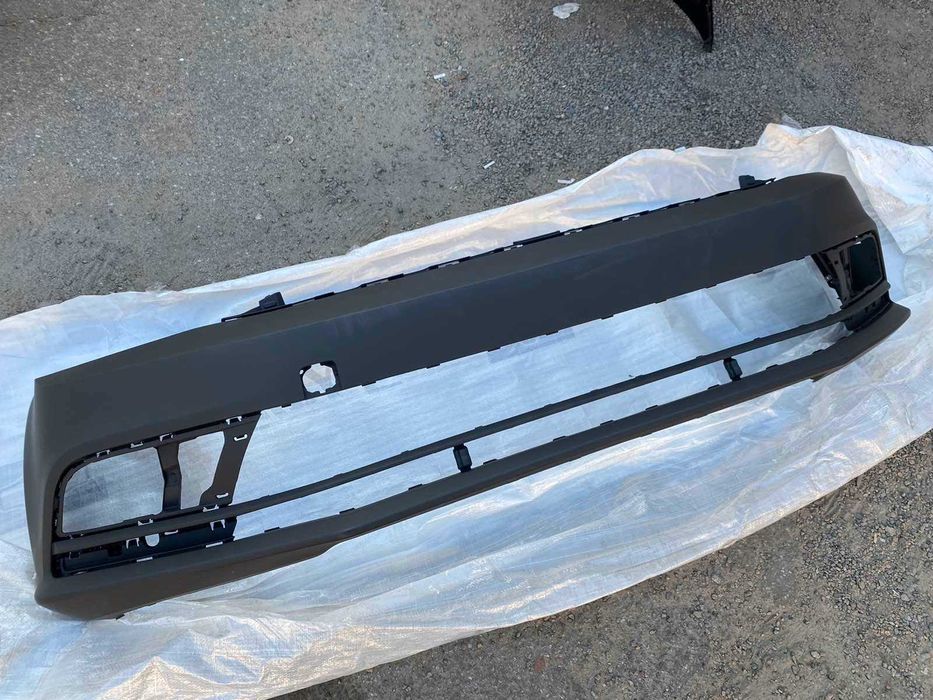 Решітка Радіатора VW Jetta 2015-2017 Решетка Радиатора джетта