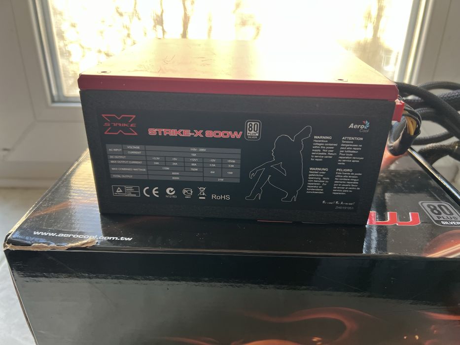 Продам блок живлення Aerocool Strike-X 800W