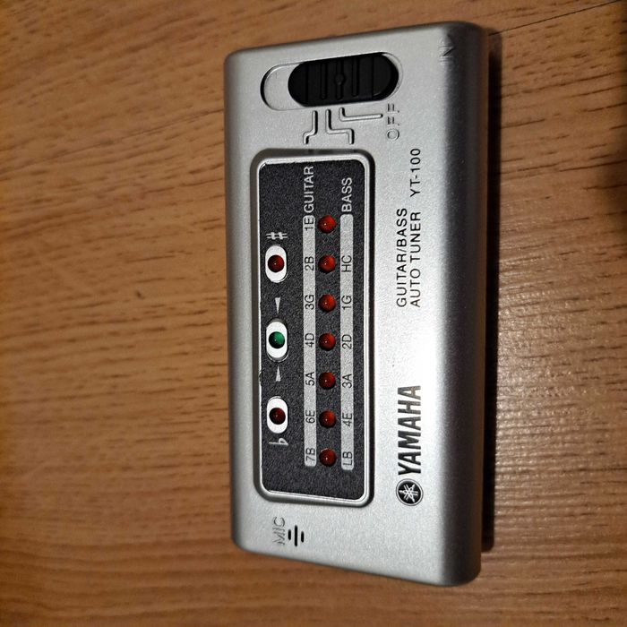 Afinador guitarra/baixo Yamaha YT-100 guitar/bass auto-tuner