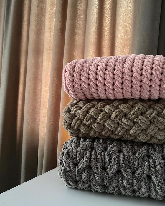 Пледи ручної роботи