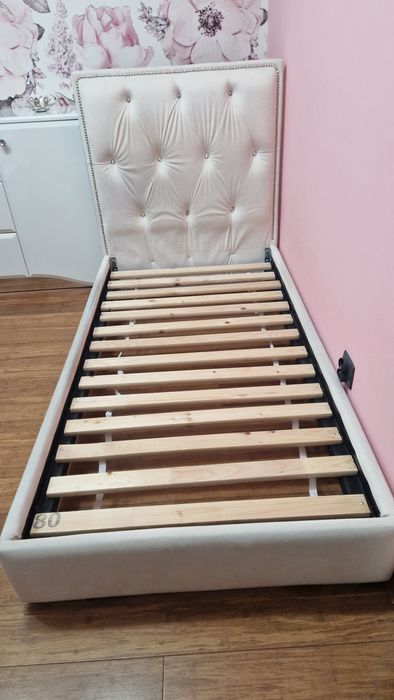 Łózko dla dziewczynki