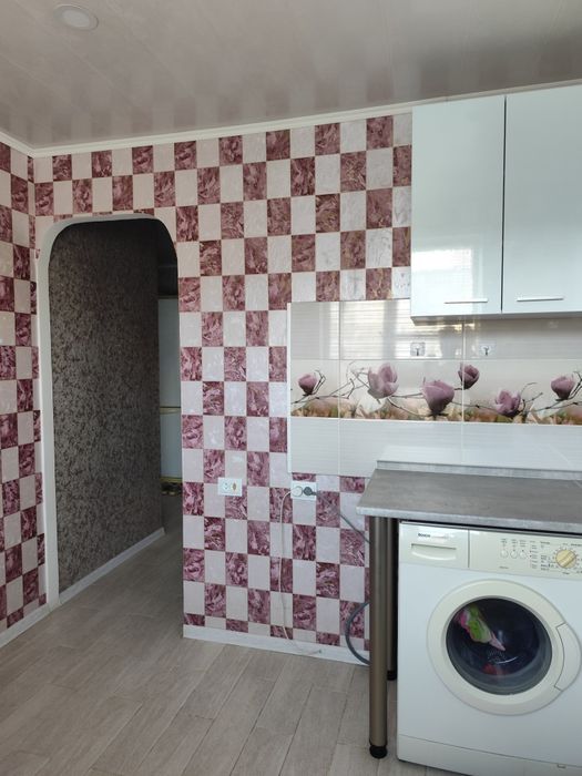 Продам 3-кімнатну квартиру у Шевченківському районі