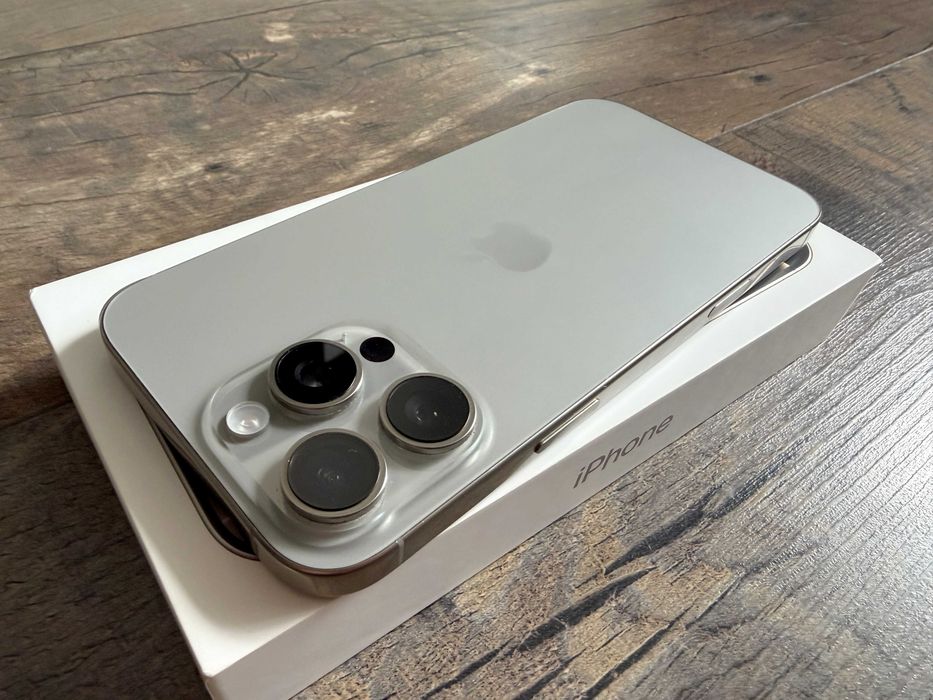 iPhone 16 PRO MAX 256GB - Jak NOWY, bateria 97%, - ORYGINALNY komplet - TYTAN Naturalny