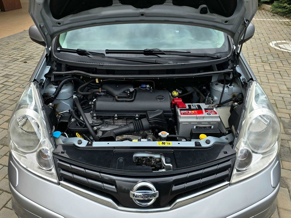 Nissan Note 2012г.в. 1.4 бензин не крашен, пробег 89 тыс