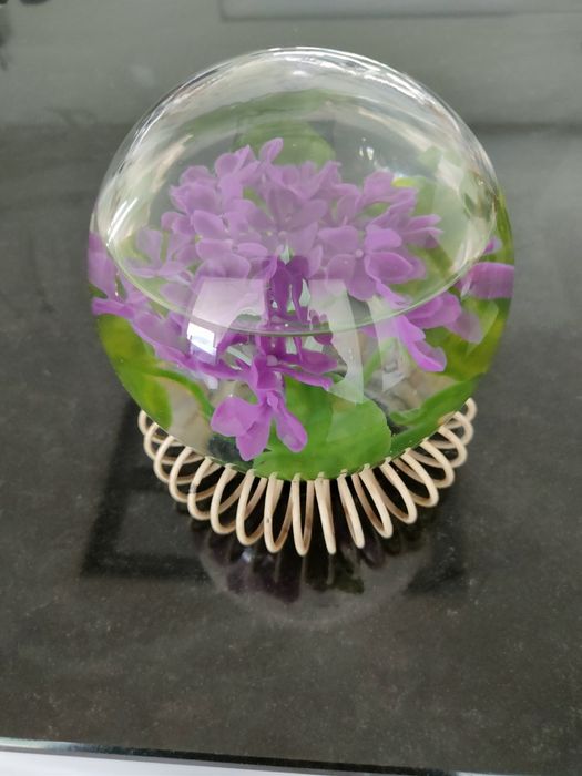 Globo floreira antiga.