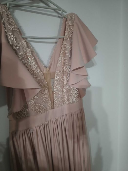 Sukienka długa na wesele