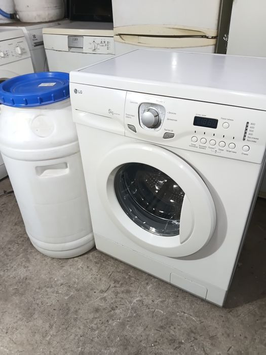 Пральна машинка з баком Lg wd 80154