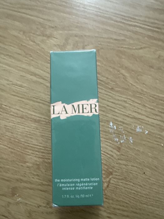 Nawizaljacy matujacy balsam do twarzy La mer