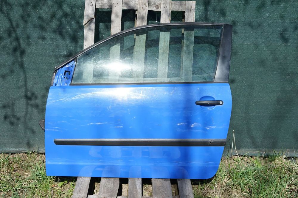 Drzwi przód przednie lewe VW Polo IV 9N 3d LC5F