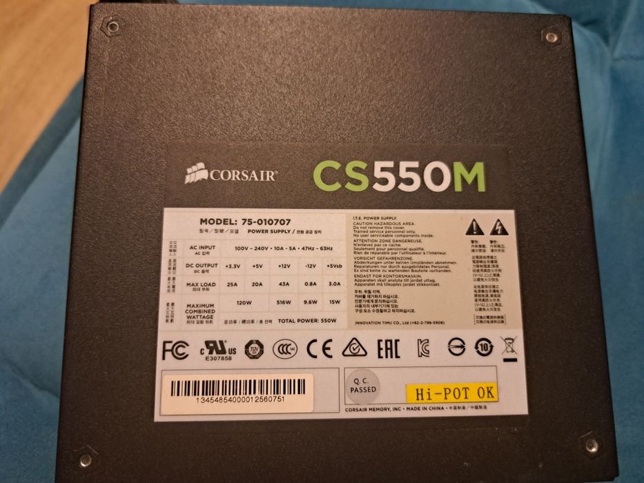 Corsair CS550M zasilacz do komputera