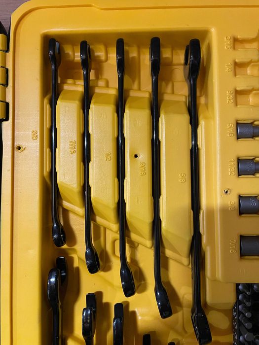 caixa chaves ferramentas dewalt
