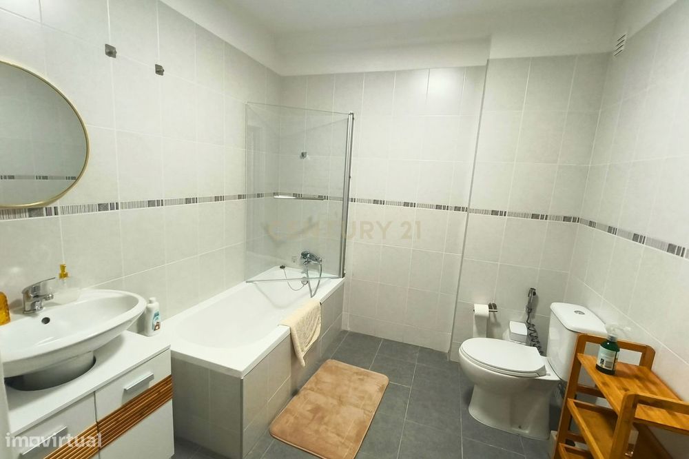 Oportunidade de Arrendamento em Portalegre: Apartamento T3 Mobilado (