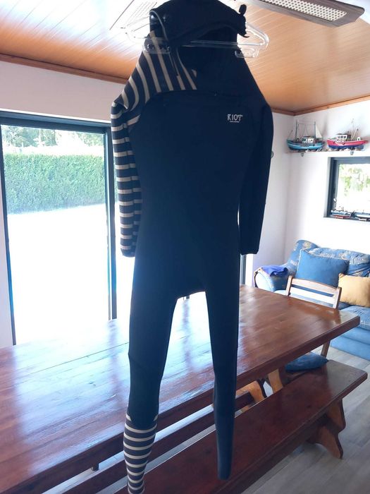 Fato de Surf Janga Riot