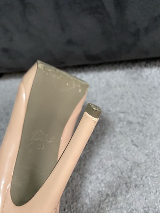 Туфлі бежеві фірмові