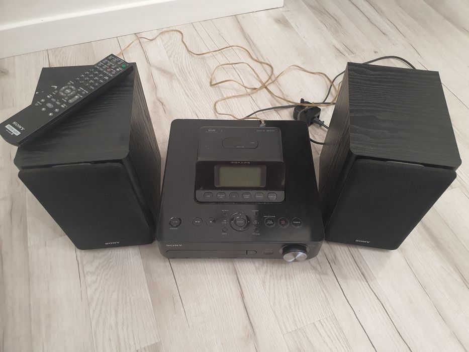 Wieża Sony  Giga Juke E300HD
