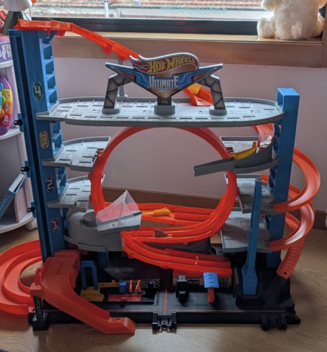 Pista de carros - HotWheels Ultimate Garage