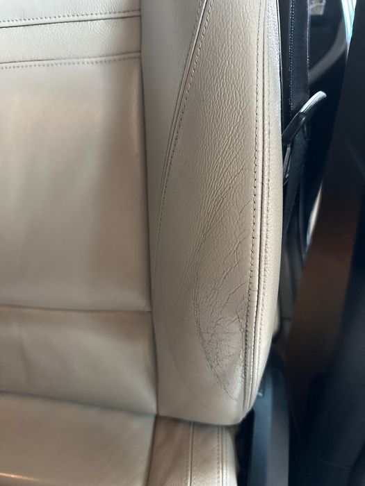 Салон BMW X6 білий