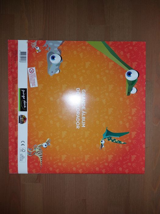 Caderneta Completa "Super Animais 3" Dinossauros