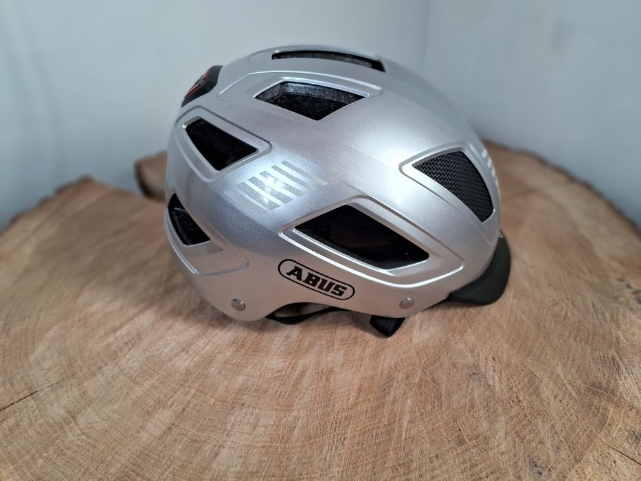 Велошолом Abus Hyban 2.0 Signal Silver Розмір М. Шолом Велосипедний