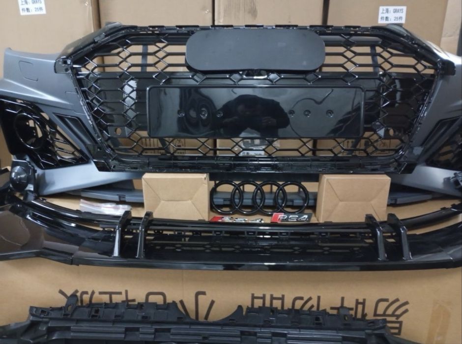 Бампер Audi A4 Rs4 B9 21+ Бампер Ауди А4 Рс4 Б9 21+