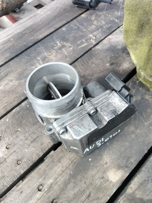 Дроссельная заслонка AUDI A6 C6 A4 B8 3.0 TDI 4E0145950F