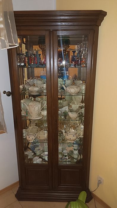 Witryna narożna mebel