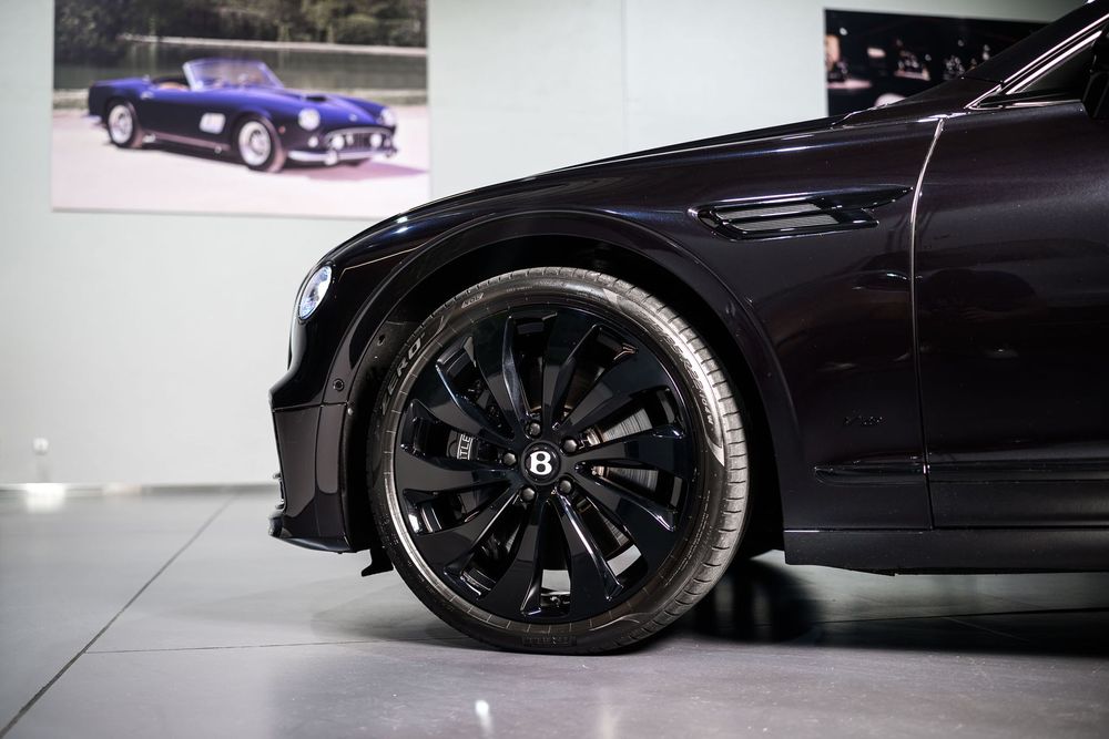Bentley Flying Spur V8 Mulliner
